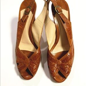 EUC 9.5 Cole Haan 4” rich brown leather sandal